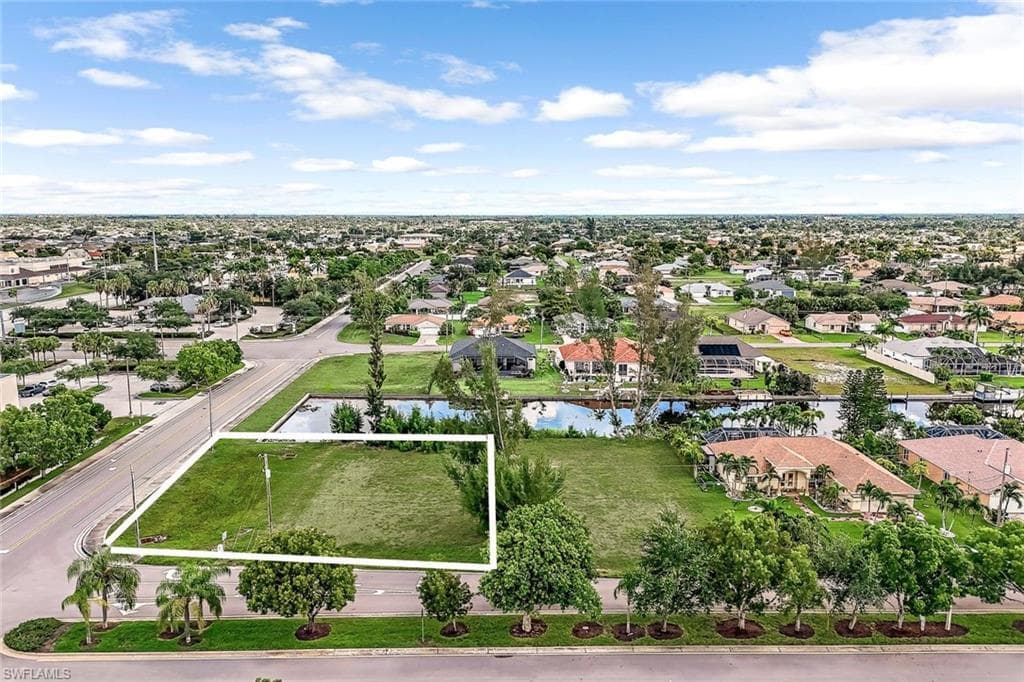 119 Aviation PKWY CAPE CORAL, FL 33904