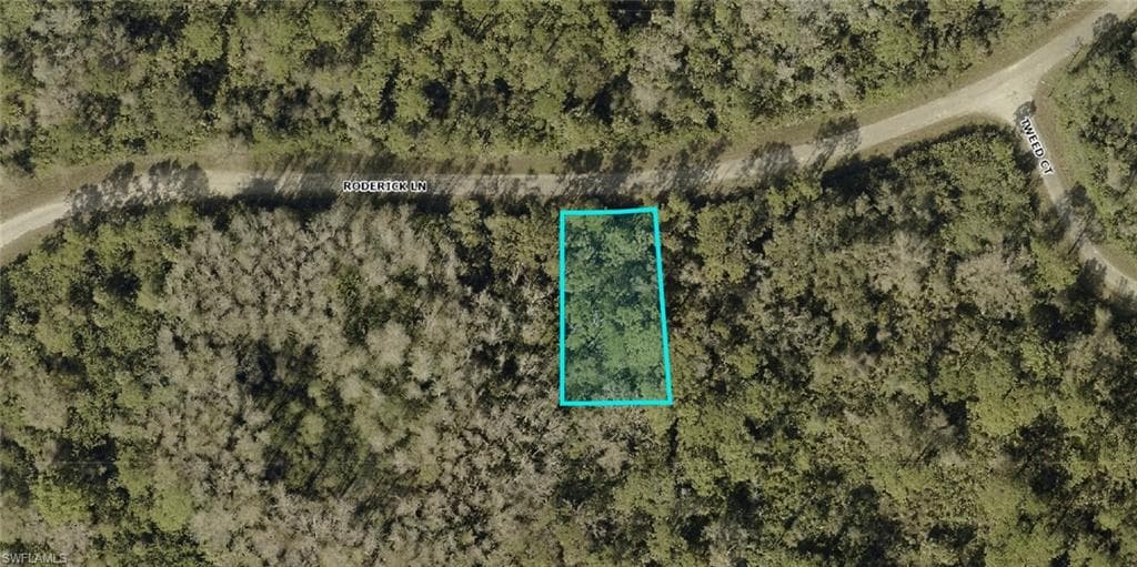 1932 Roderick LN LEHIGH ACRES, FL 33972