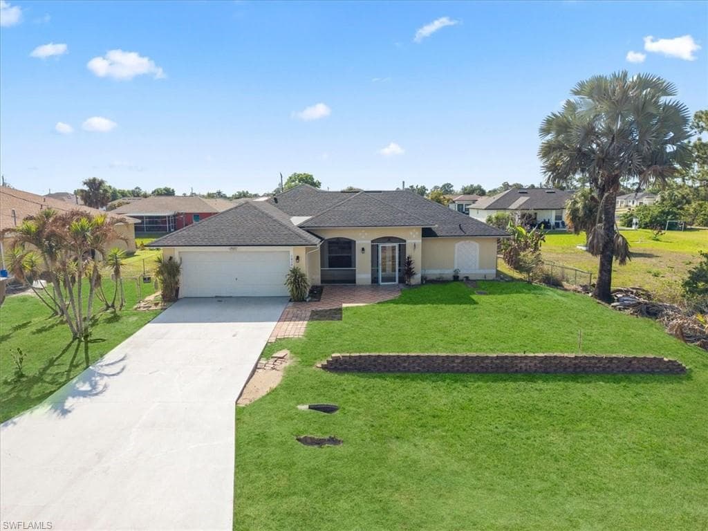 1019 Angelo AVE LEHIGH ACRES, FL 33971