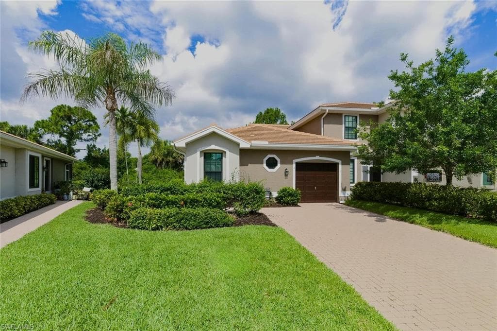 7685 Meadow Lakes DR 1301 NAPLES, FL 34104