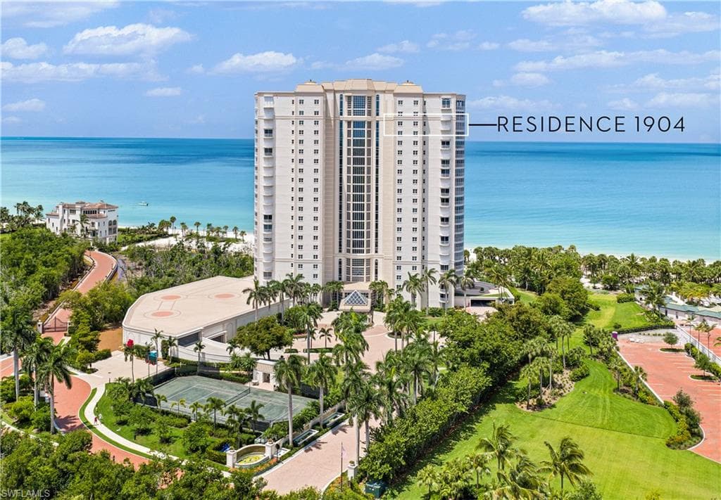 8111 Bay Colony DR 1904 NAPLES, FL 34108