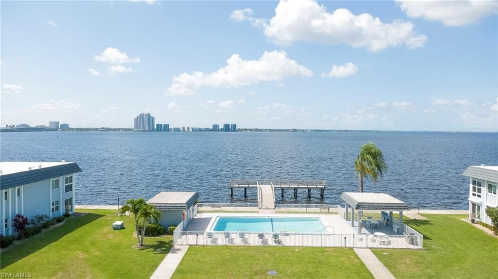 3374 Key DR 5 NORTH FORT MYERS, FL 33903