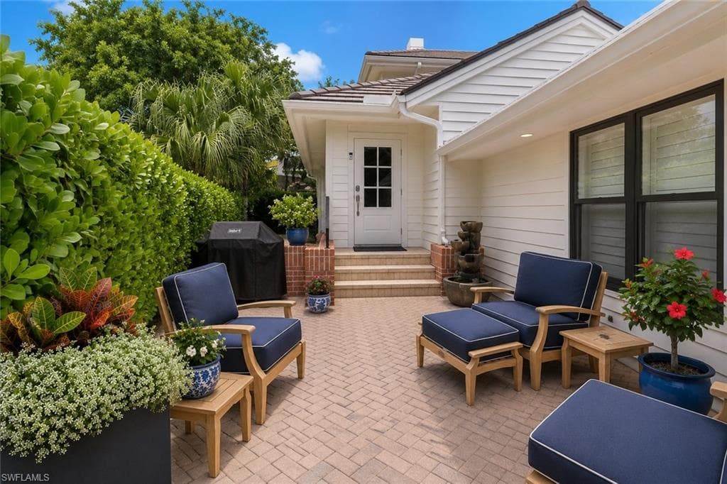 4008 Crayton RD A1 NAPLES, FL 34103