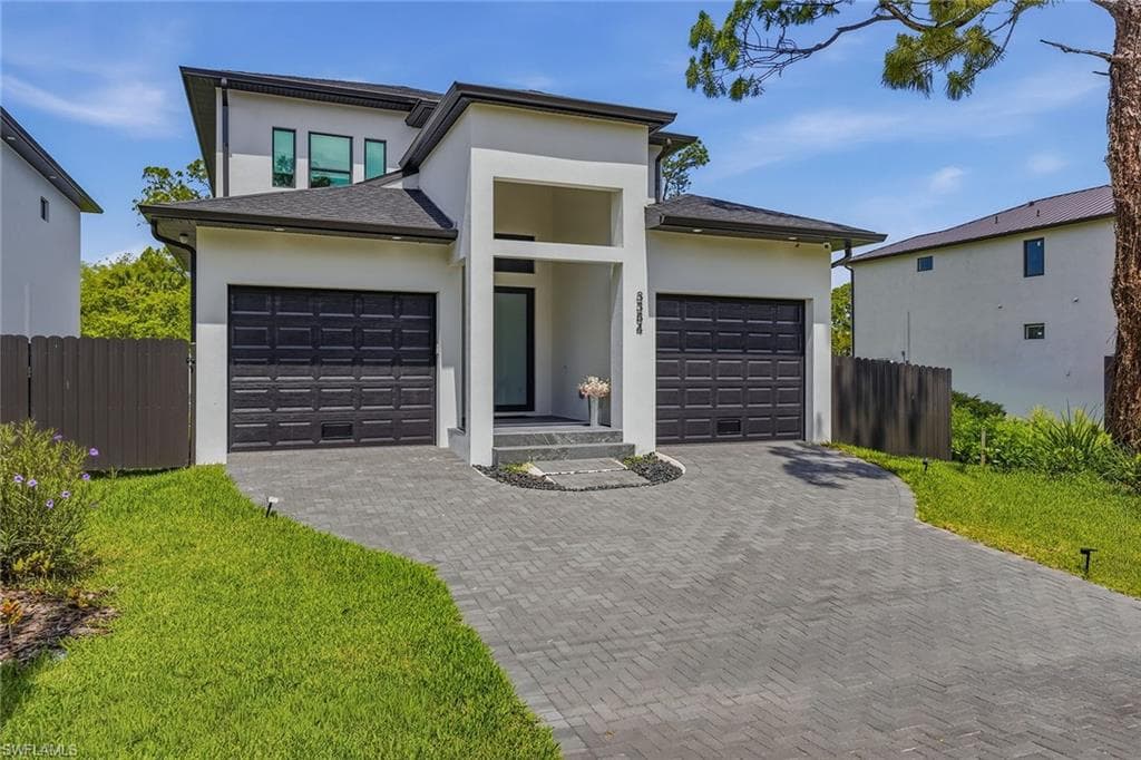 3384 Canal ST NAPLES, FL 34112