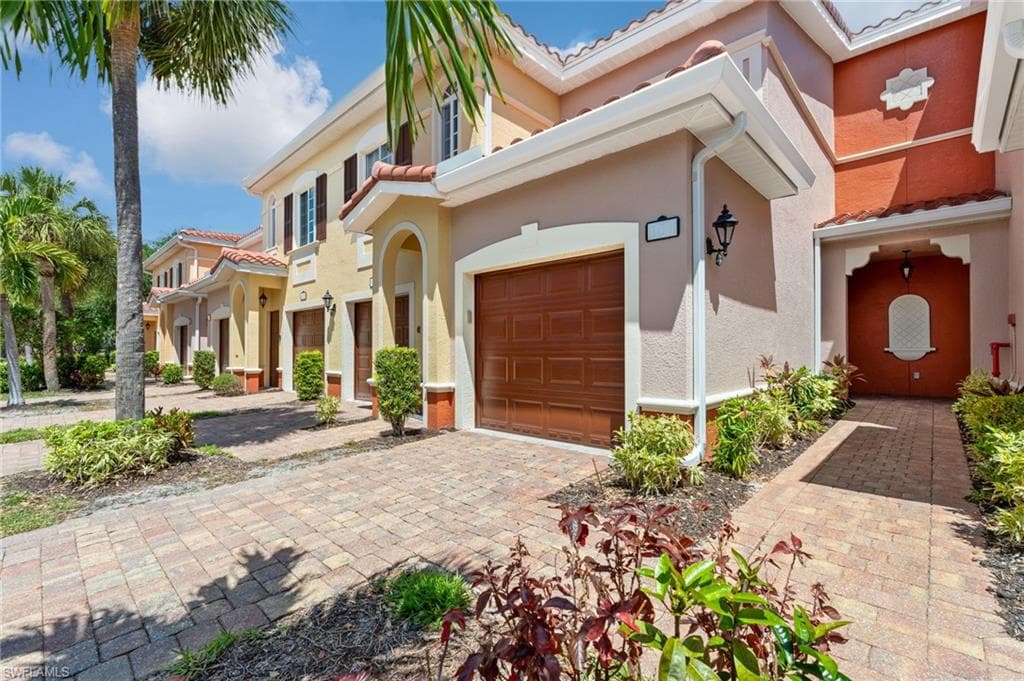 20140 Estero Gardens CIR 104 ESTERO, FL 33928