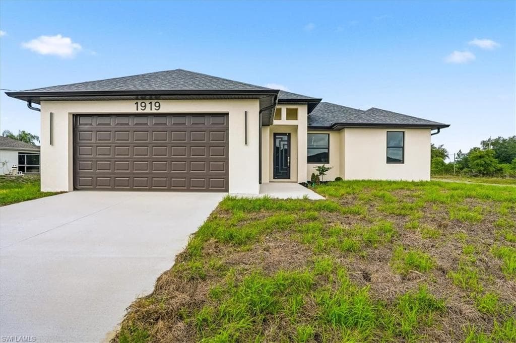 1919 Crawford AVE N LEHIGH ACRES, FL 33971