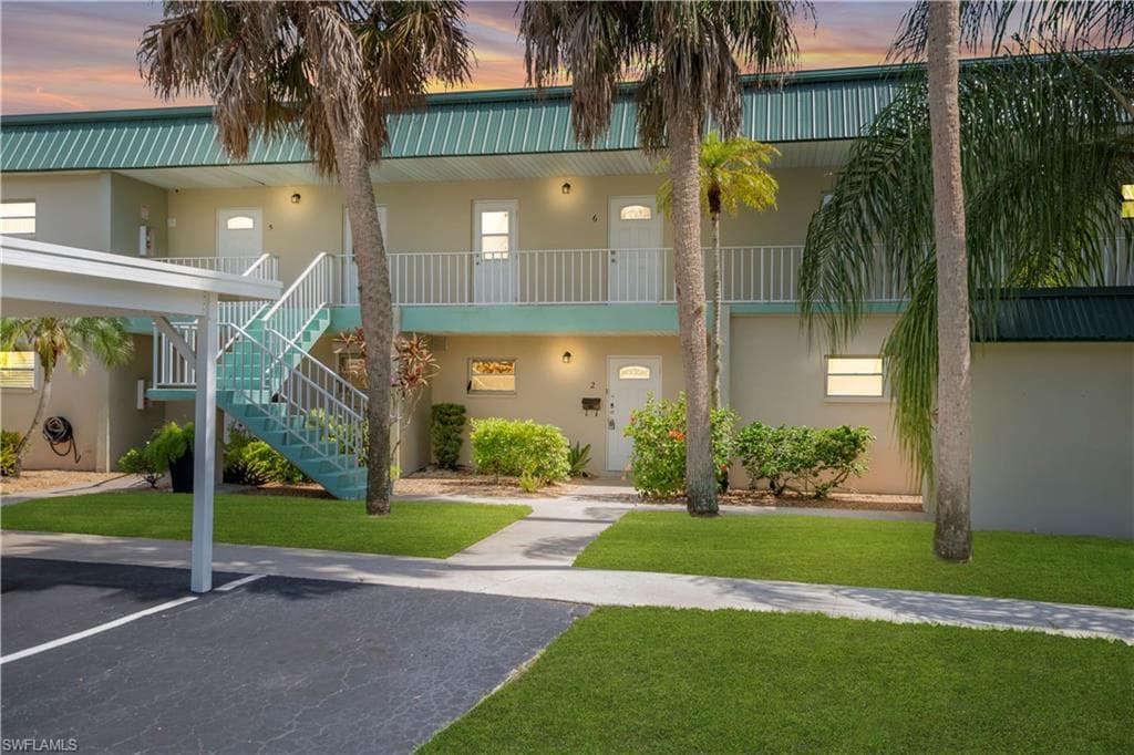 1715 Golf Club DR 2 NORTH FORT MYERS, FL 33903