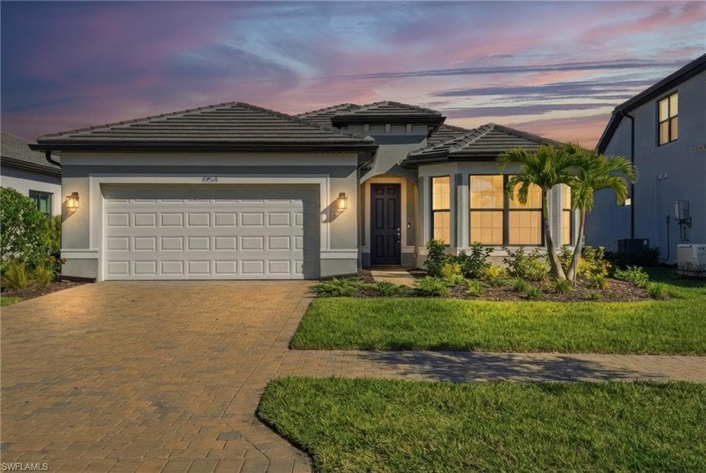1954 Fresno AVE NAPLES, FL 34120