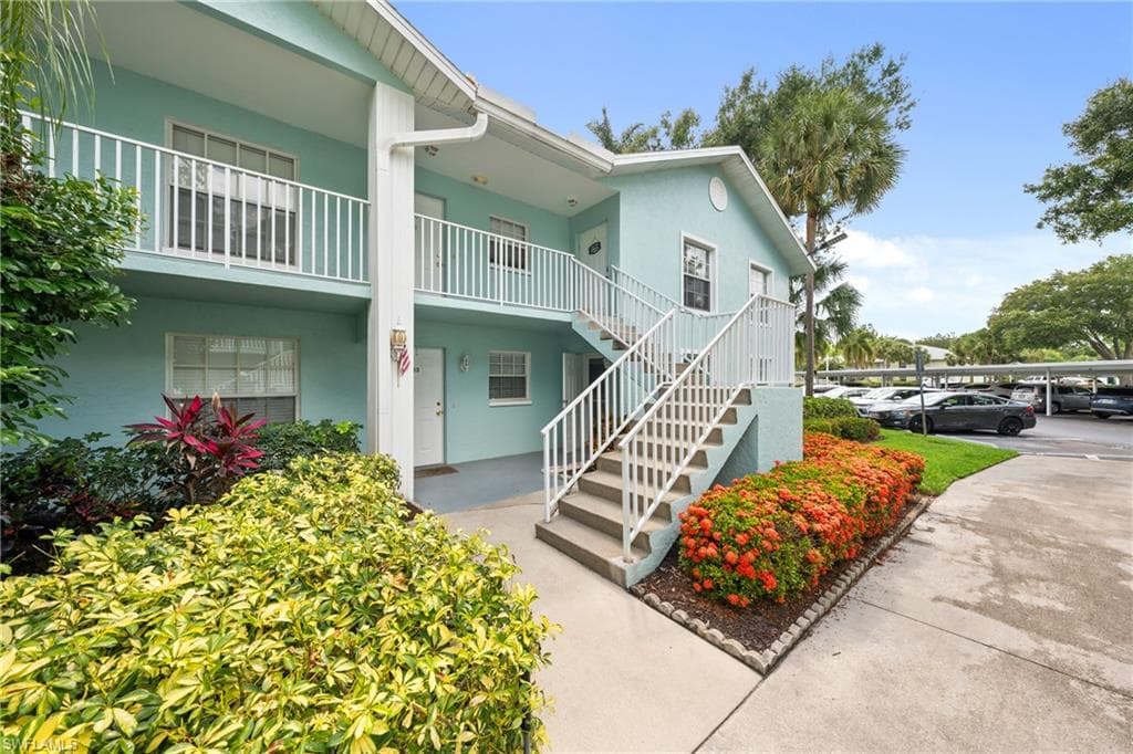 28260 Pine Haven WAY 84 BONITA SPRINGS, FL 34135