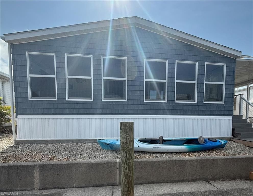 3089 Skipper LN ST. JAMES CITY, FL 33956