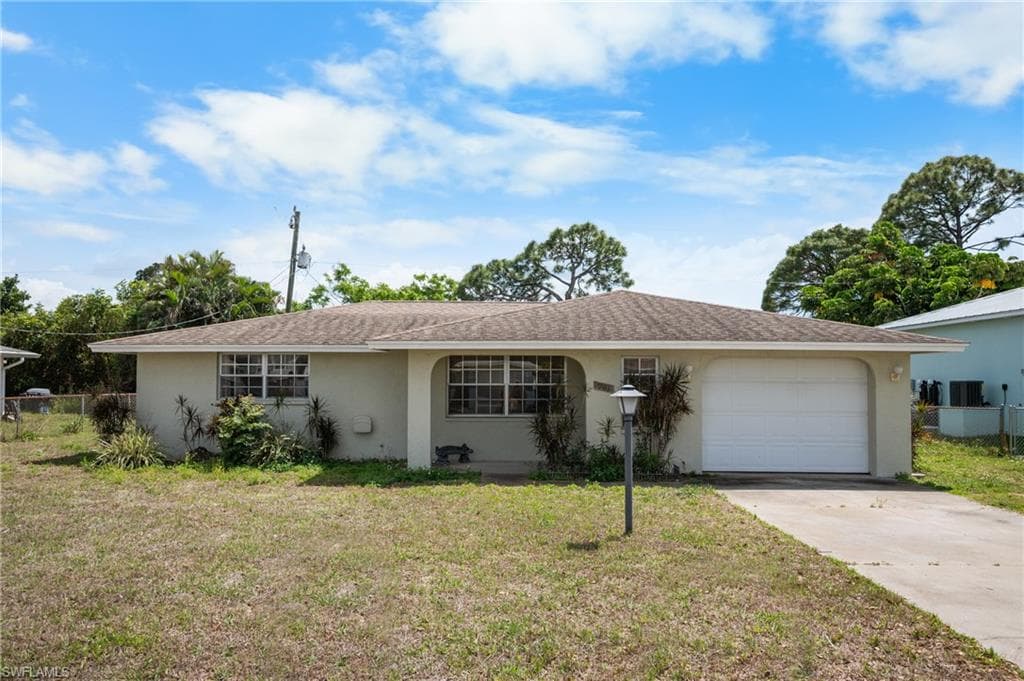 901 Ponderosa RD VENICE, FL 34293