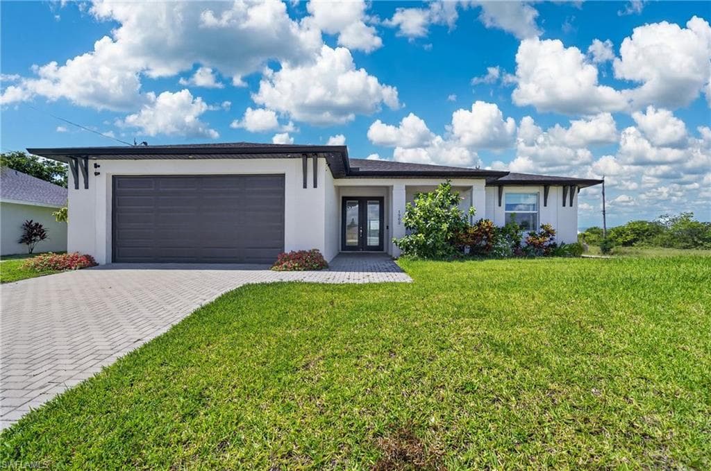 1902 NE 20th ST CAPE CORAL, FL 33909