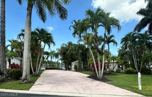 1404 Pearl Lake PT NAPLES, FL 34114