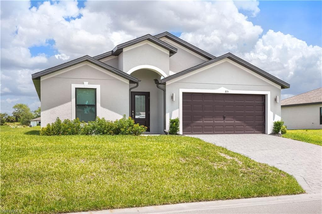 815 Gen D Macarthur AVE LABELLE, FL 33935