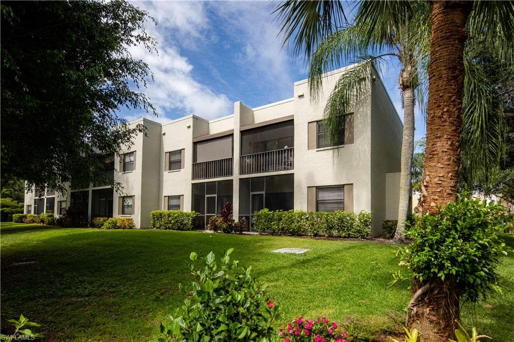 3323 Olympic DR 711 NAPLES, FL 34105