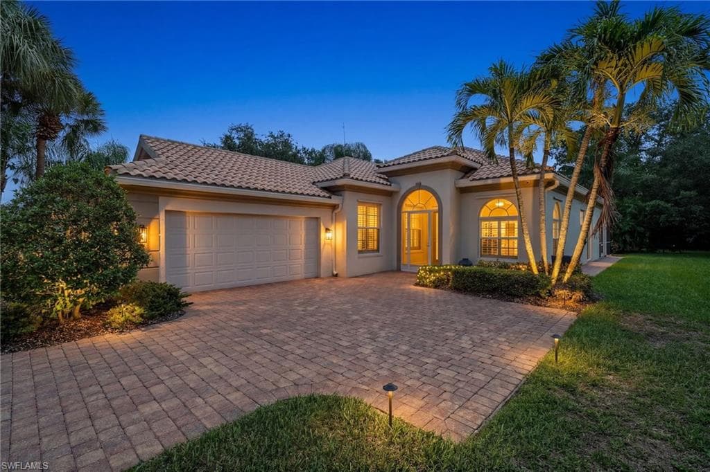 6044 Andros WAY NAPLES, FL 34119
