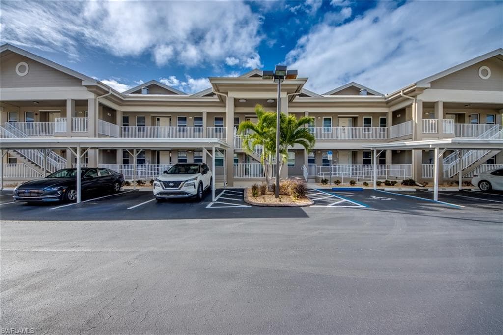 15250 Riverbend BLVD 204 NORTH FORT MYERS, FL 33917