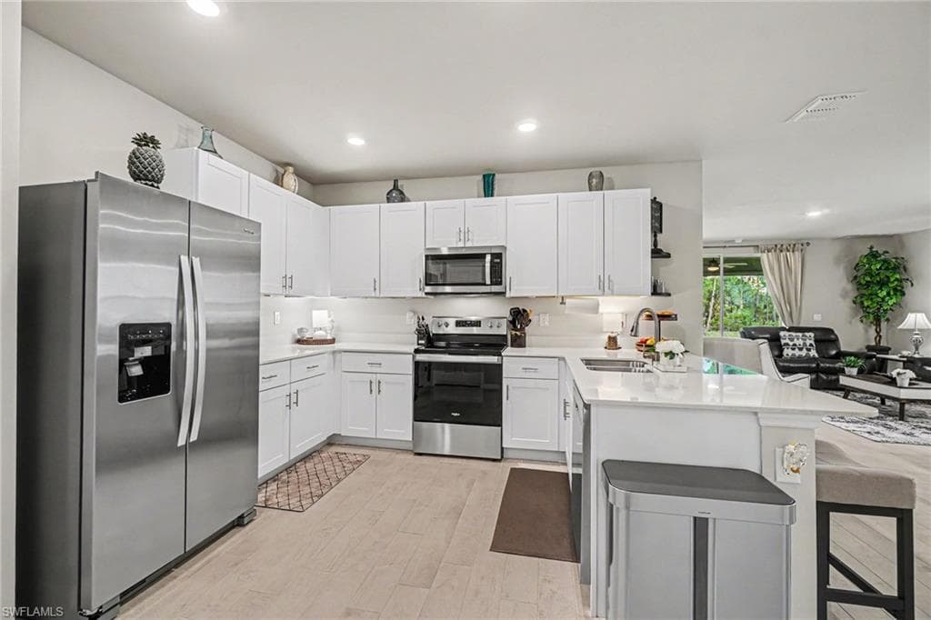 20691 Plumwood LOOP NORTH FORT MYERS, FL 33917