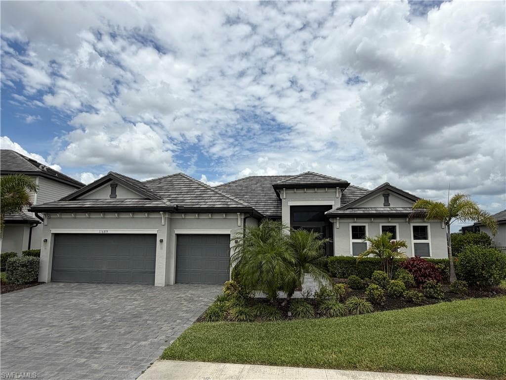 11689 Canopy Loop FORT MYERS, FL 33913