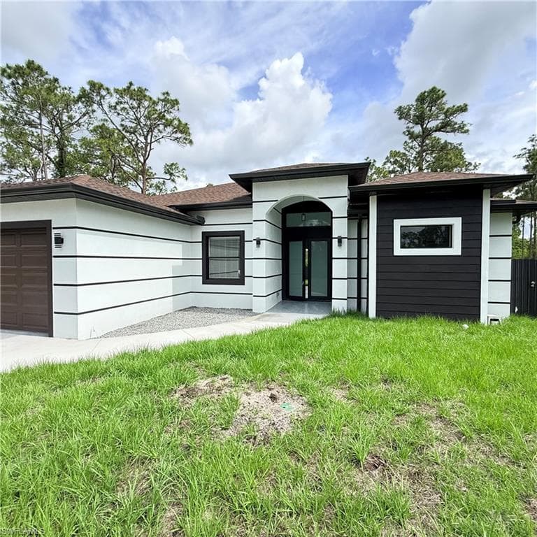 1047 Merry ST E LEHIGH ACRES, FL 33974