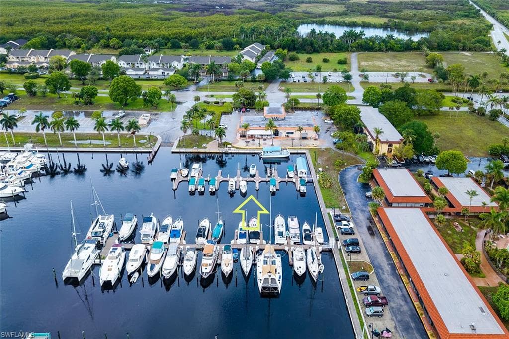 525 Newport DR NAPLES, FL 34114