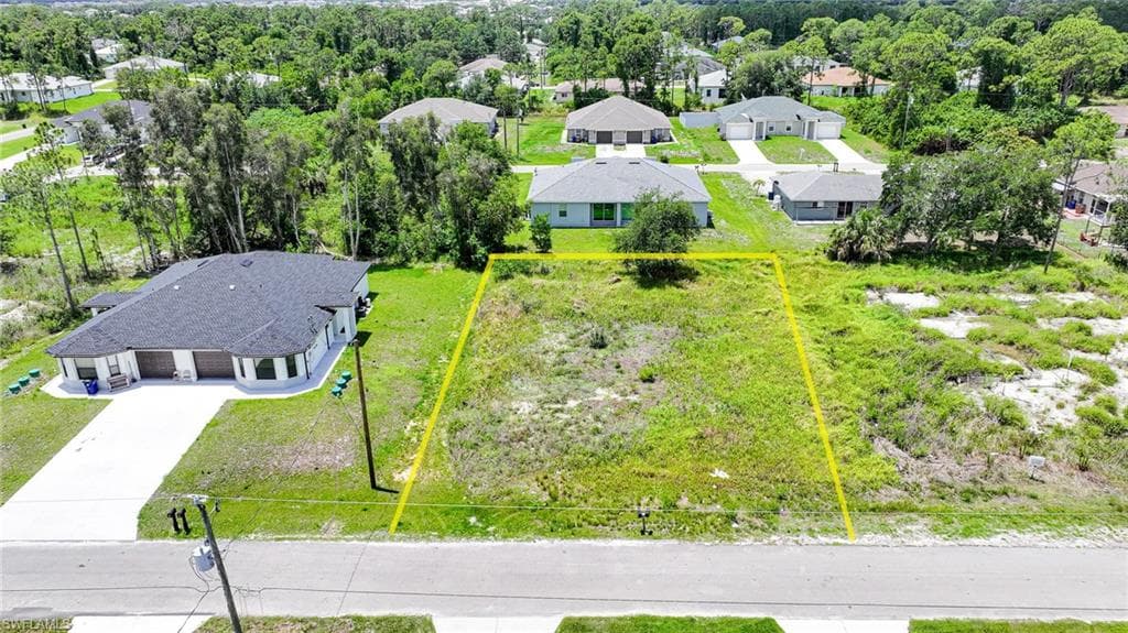 4713/4715 27th ST SW LEHIGH ACRES, FL 33973