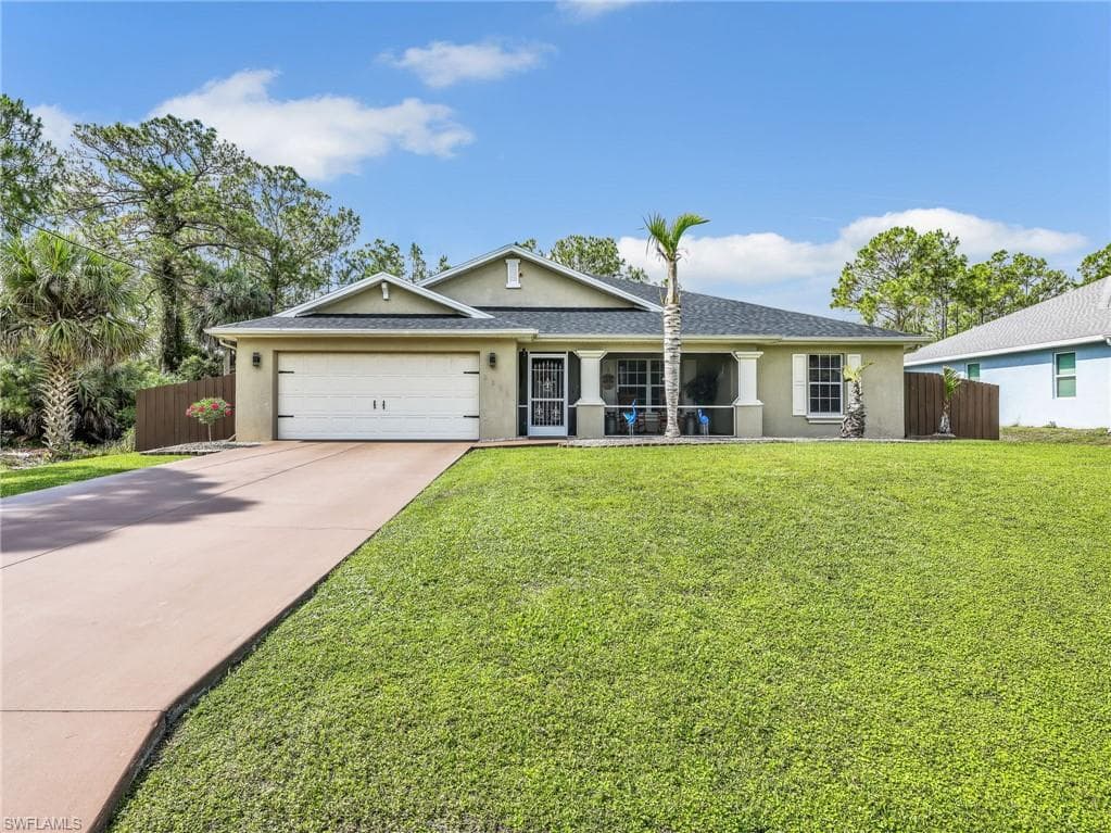 2811 50th ST W LEHIGH ACRES, FL 33971