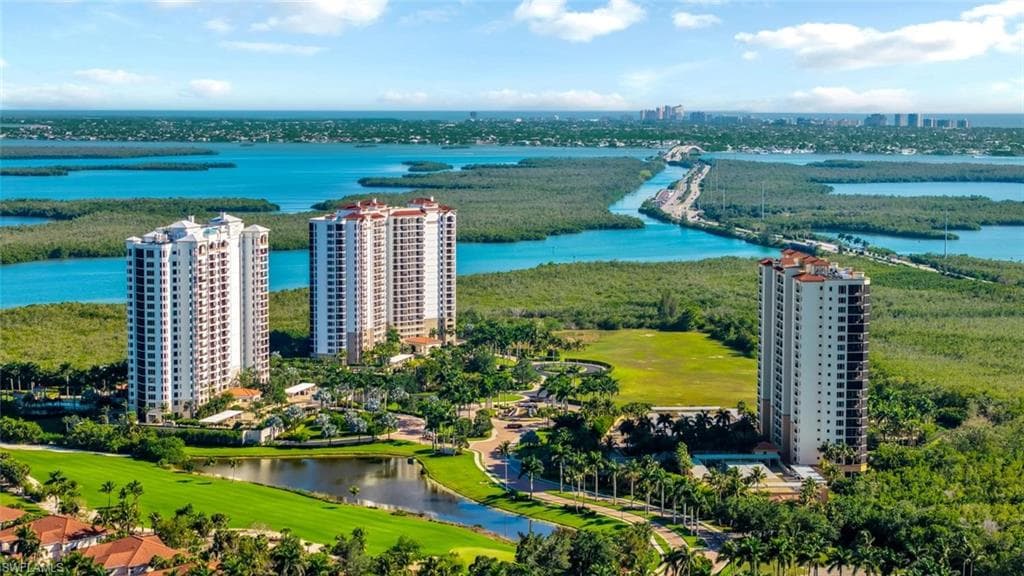 1065 Borghese LN 2003 NAPLES, FL 34114