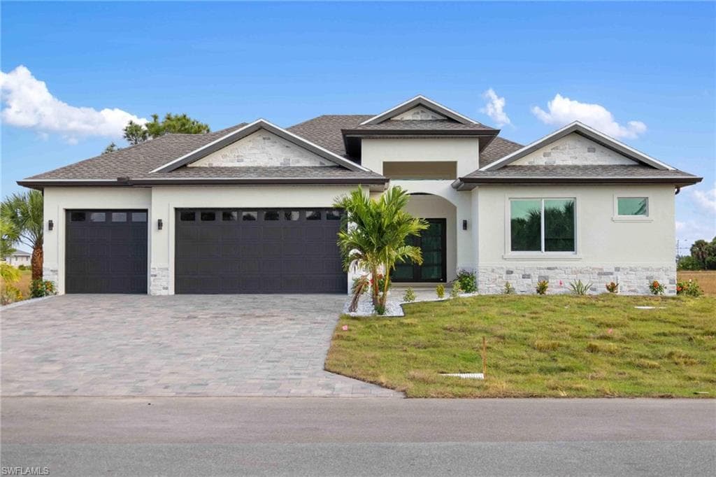 38 Lark DR PLACIDA, FL 33946