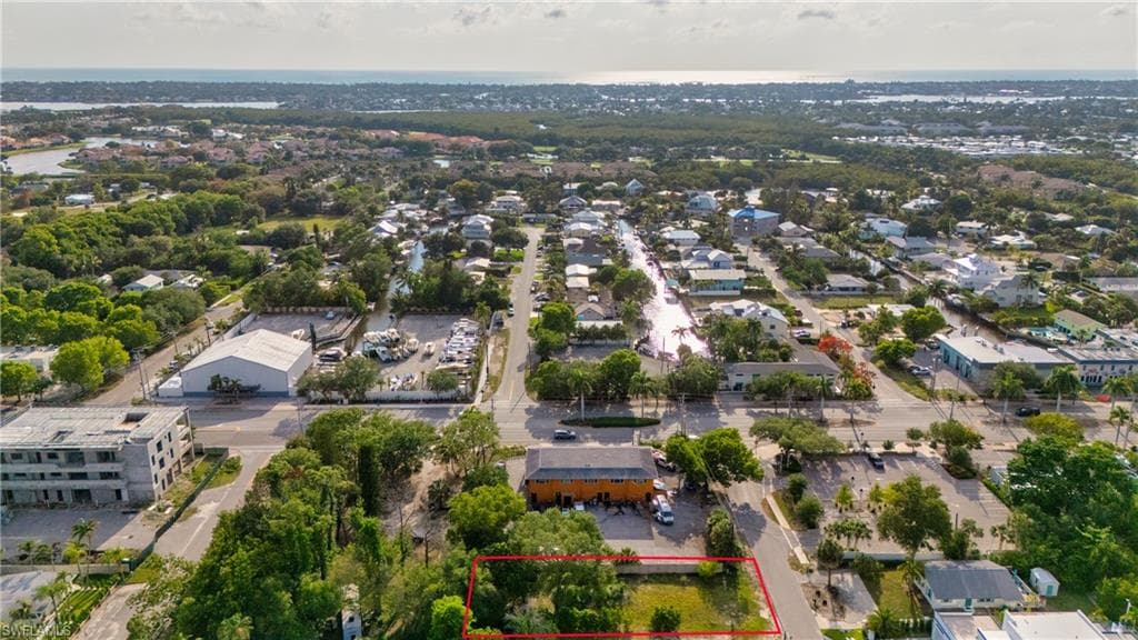 2960 Coco AVE NAPLES, FL 34112
