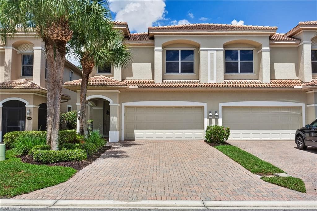 20552 Larino LOOP ESTERO, FL 33928