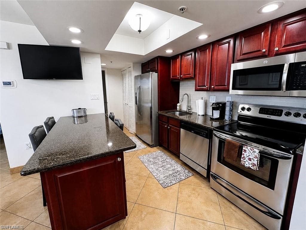 7390 Estero Blvd 203B FORT MYERS BEACH, FL 33931