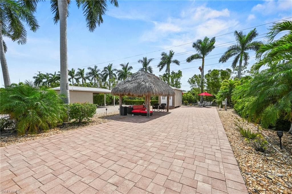 5300 Cypress Trail Resort CIR FORT MYERS, FL 33905