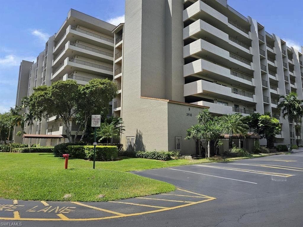 3910 Inverrary BLVD 202B LAUDERHILL, FL 33319