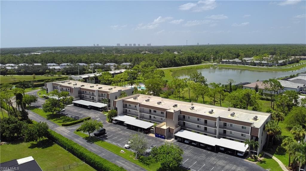 25806 Cockleshell DR 314 BONITA SPRINGS, FL 34135