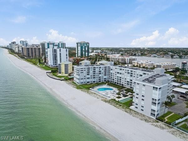 3443 Gulf Shore BLVD N 714 NAPLES, FL 34103