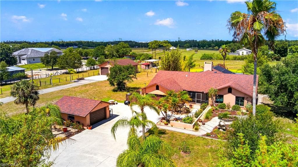 6670 Pangola RD FORT MYERS, FL 33905