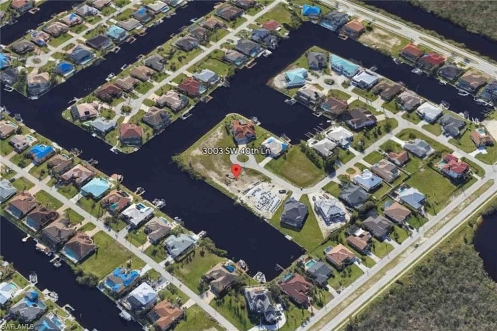 3003 SW 40th LN CAPE CORAL, FL 33914