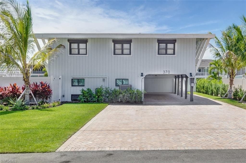 370 Bayland RD FORT MYERS BEACH, FL 33931