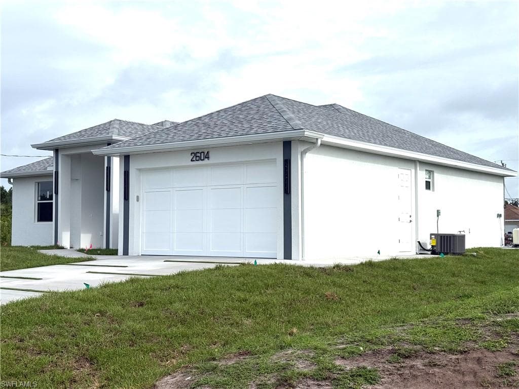 2604 15th ST SW LEHIGH ACRES, FL 33976