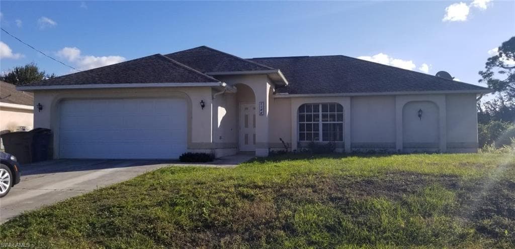 1144 Essex ST E LEHIGH ACRES, FL 33974
