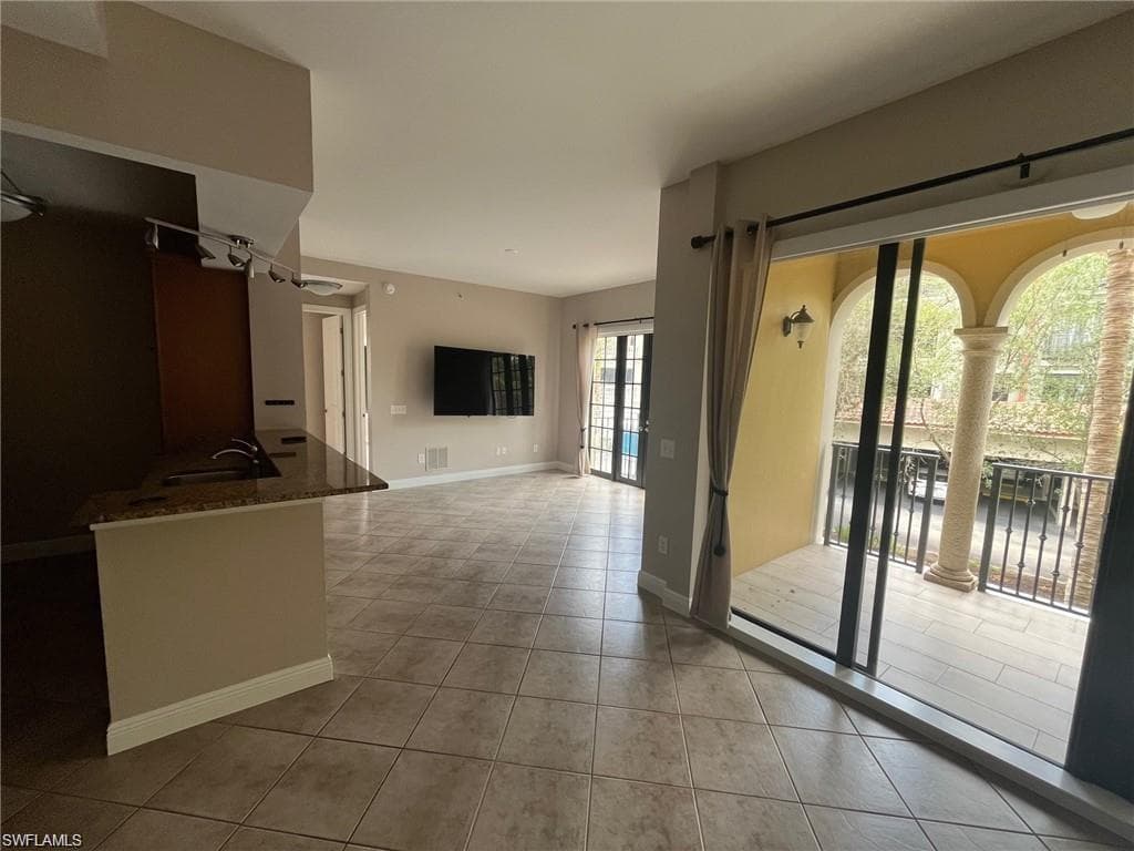8001 Via Monte Carlo WAY 103 ESTERO, FL 33928