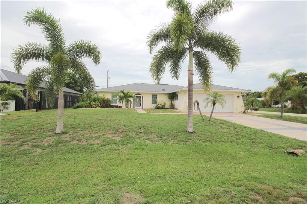 1116 SE 34th ST CAPE CORAL, FL 33904