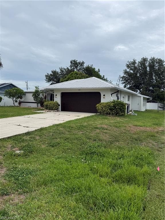 233 SW 43RD ST CAPE CORAL, FL 33914