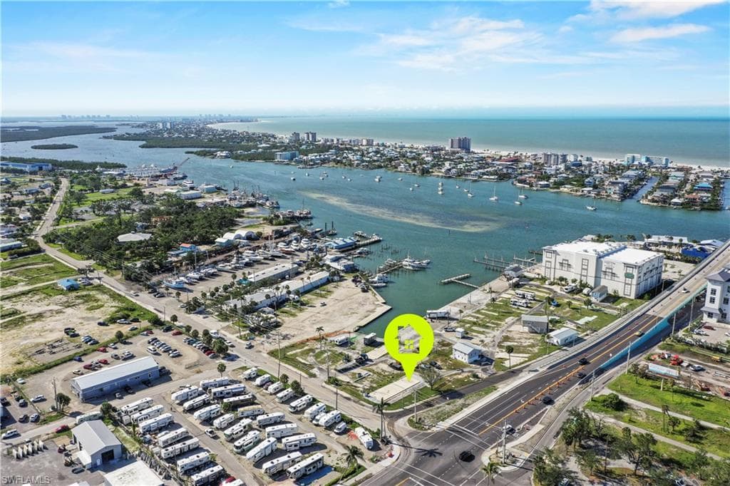 19281 #37 San Carlos BLVD FORT MYERS BEACH, FL 33931