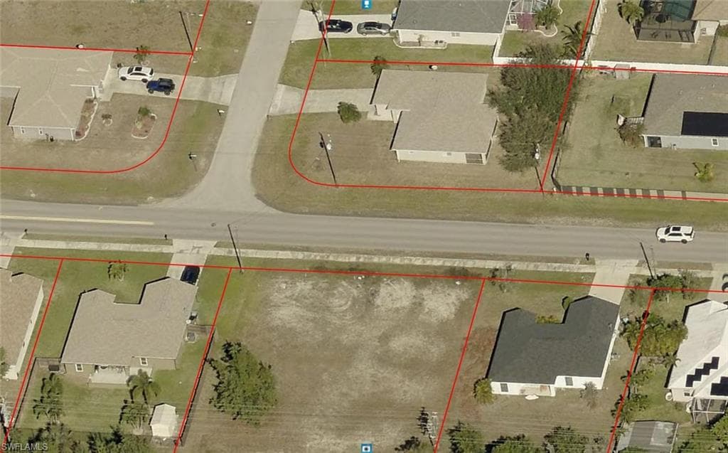 1828 SW 32nd ST CAPE CORAL, FL 33914