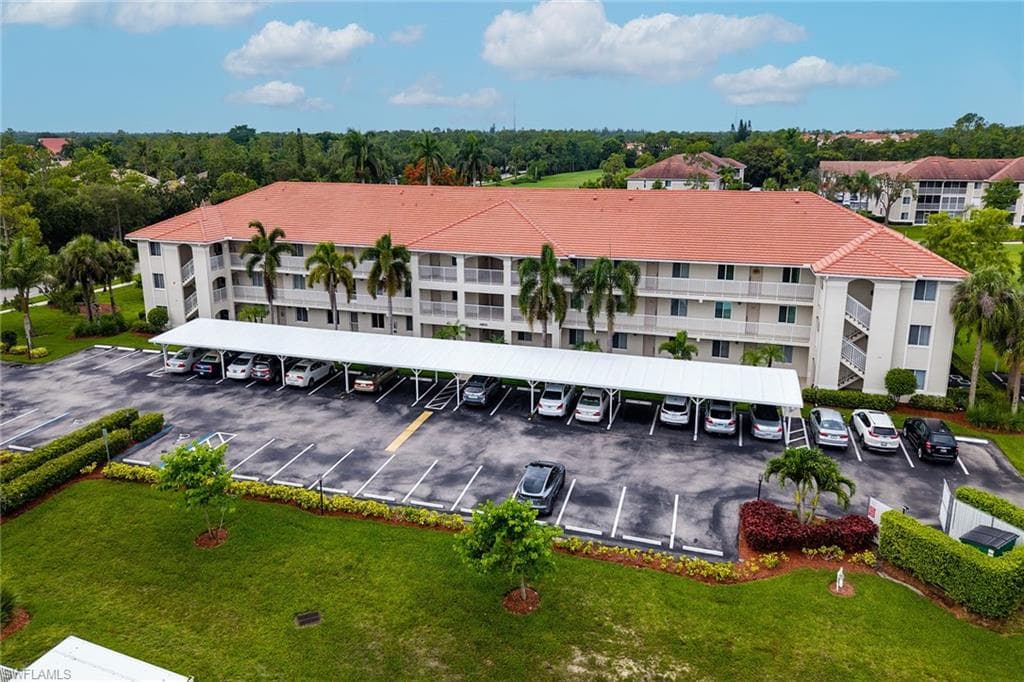1100 Eastham WAY A302 NAPLES, FL 34104
