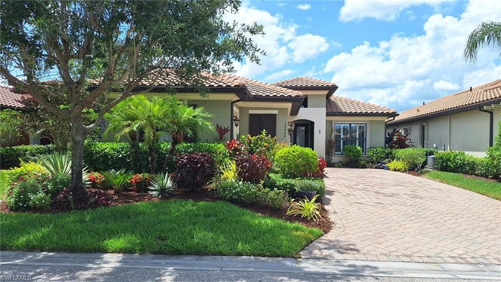 12482 Kentwood AVE FORT MYERS, FL 33913