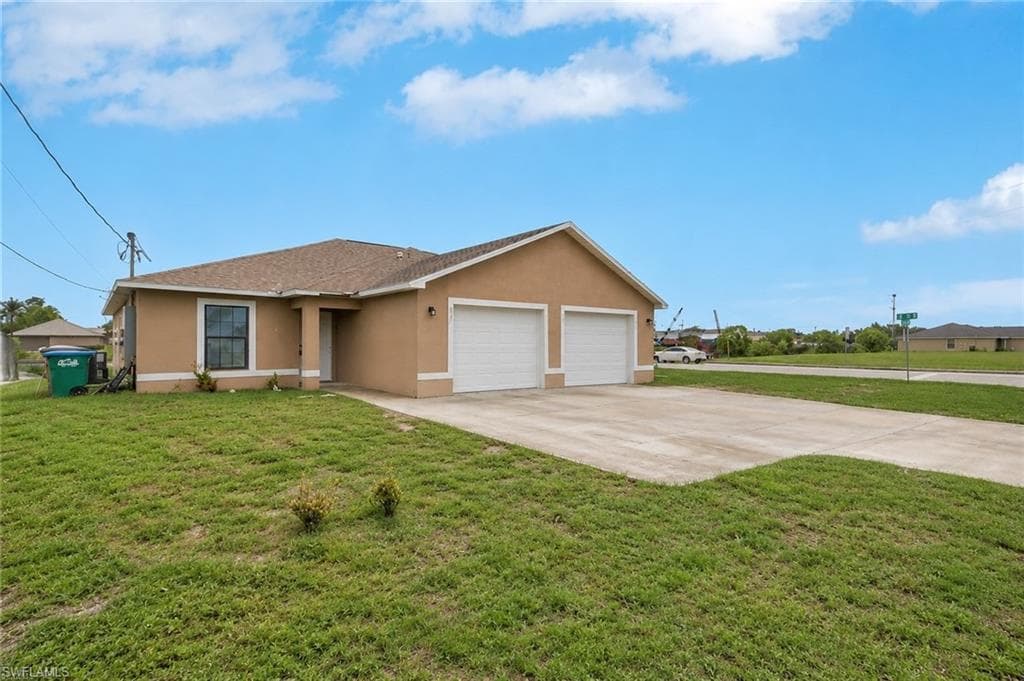 823/825 Cultural Park BLVD S CAPE CORAL, FL 33990