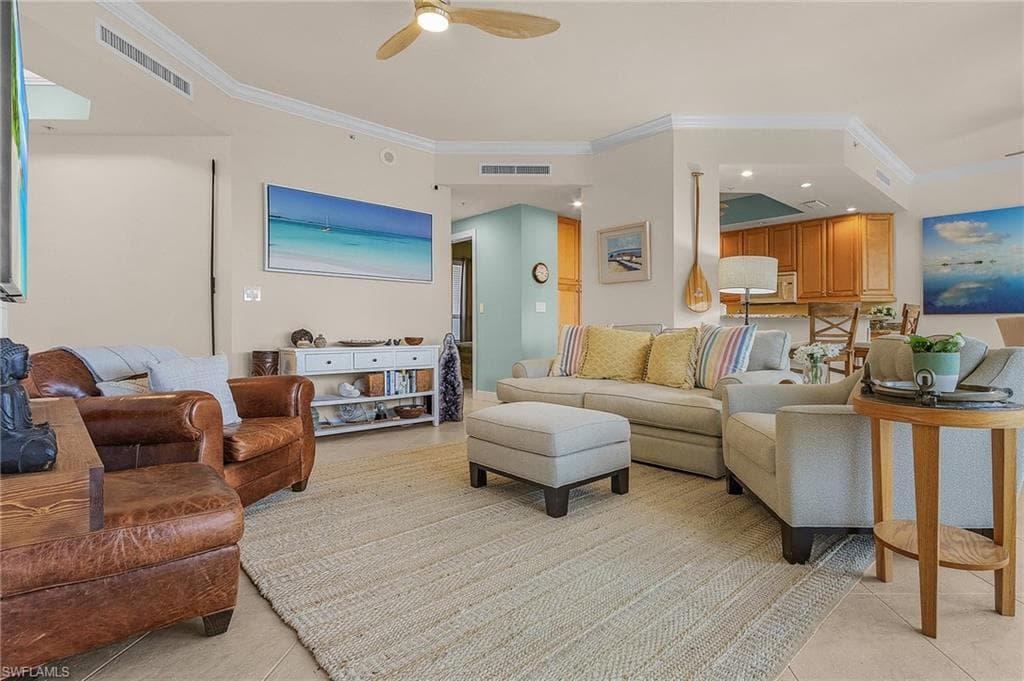 4182 Bay Beach LN 733 FORT MYERS BEACH, FL 33931